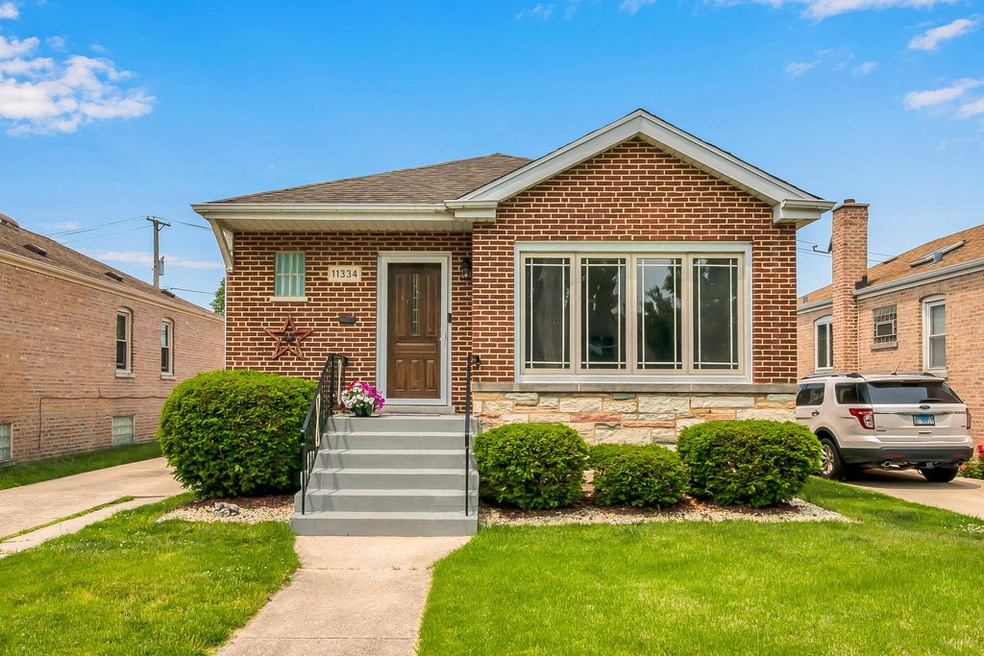 Pending $329,900