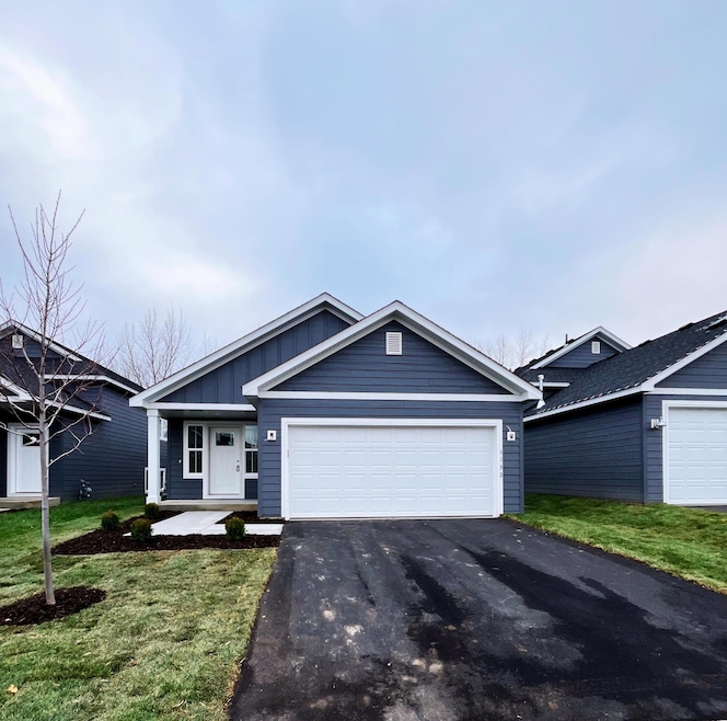 For Sale $429,900 • Co-Listing Agent