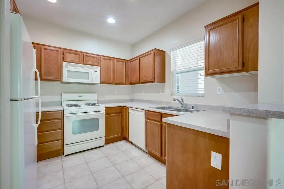 26374 Arboretum Way unit 3104, Murrieta, CA 92563 - photo 1