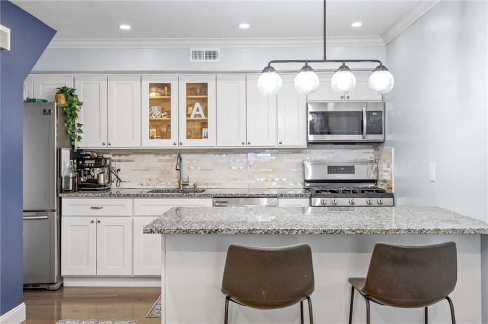 Sold $485,000 • Co-Listing Agent