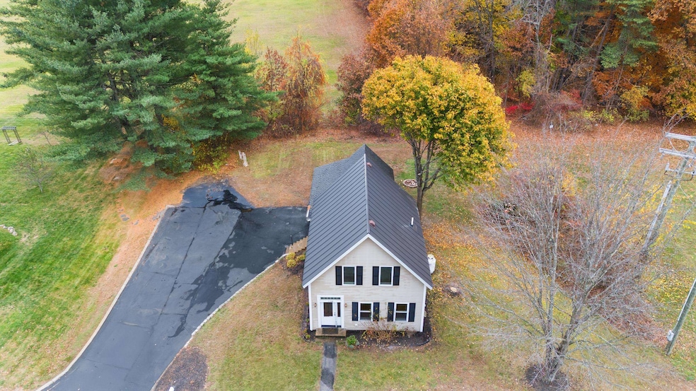 1188 River Rd, Manchester, NH 03104 - photo 1