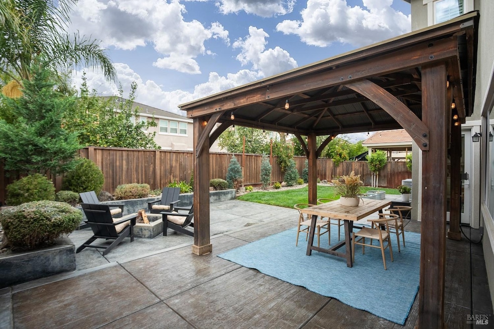 Sold $735,000 • Co-Listing Agent