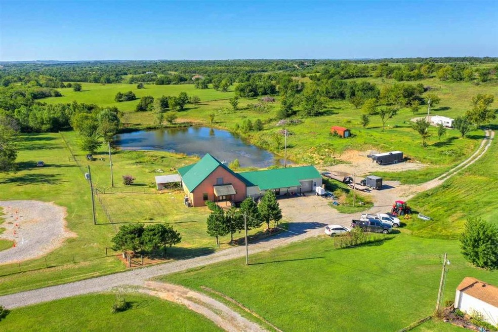 1903 S Kings Hwy, Cushing, OK 74023 - photo 1