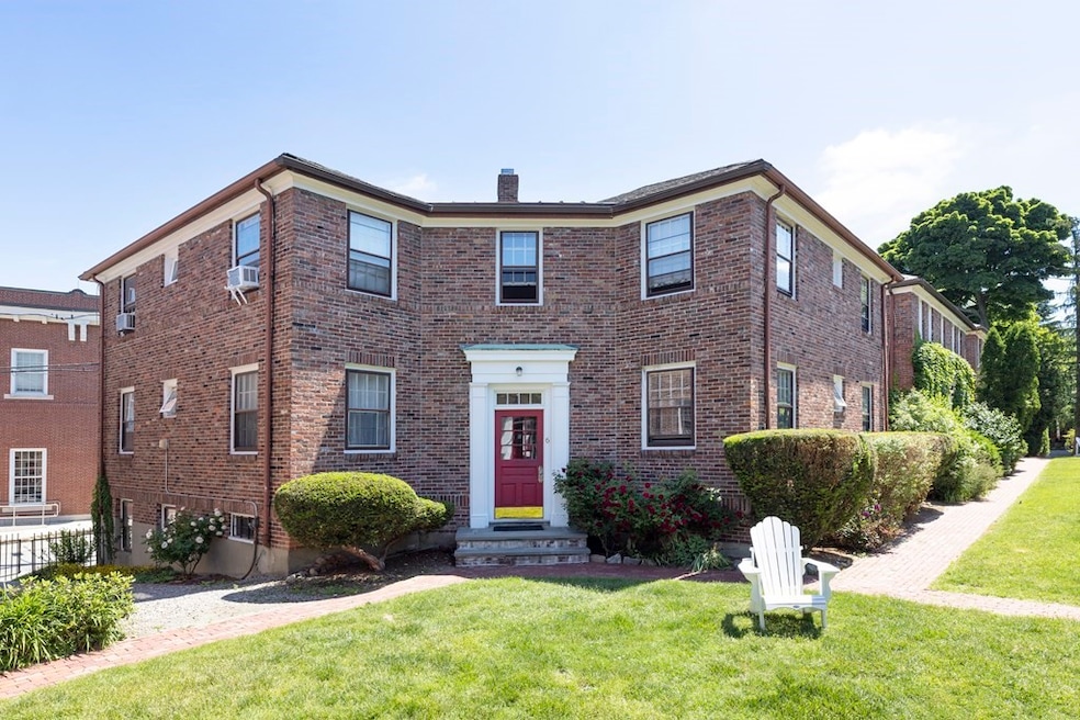 6 Garden Ct unit 2, Cambridge, MA 02138 - photo 1