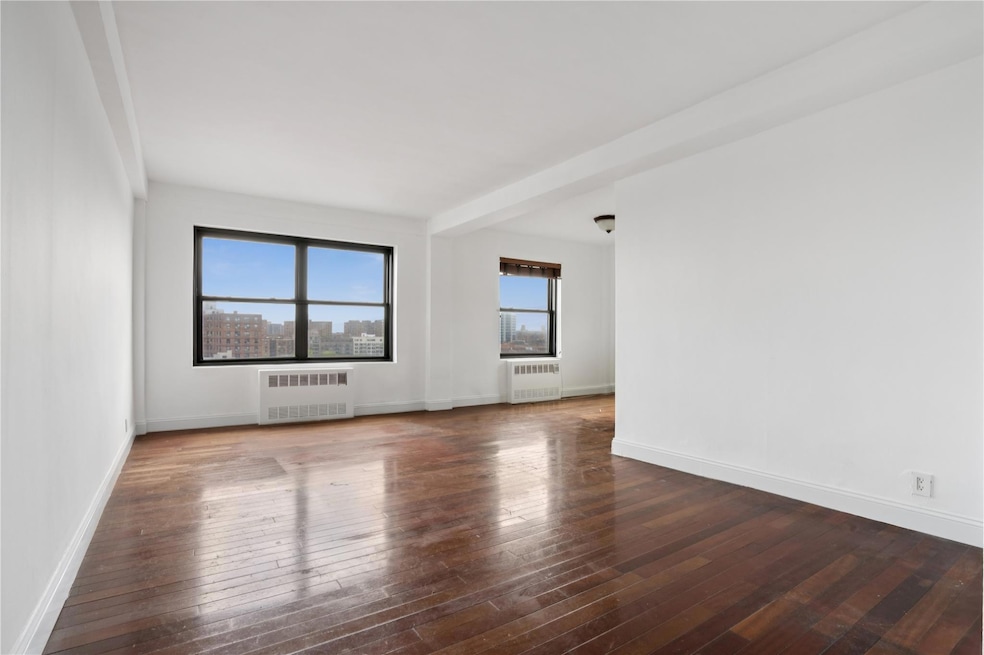 Anita Terrace unit 11B, Rego Park, NY 11374 - photo 1
