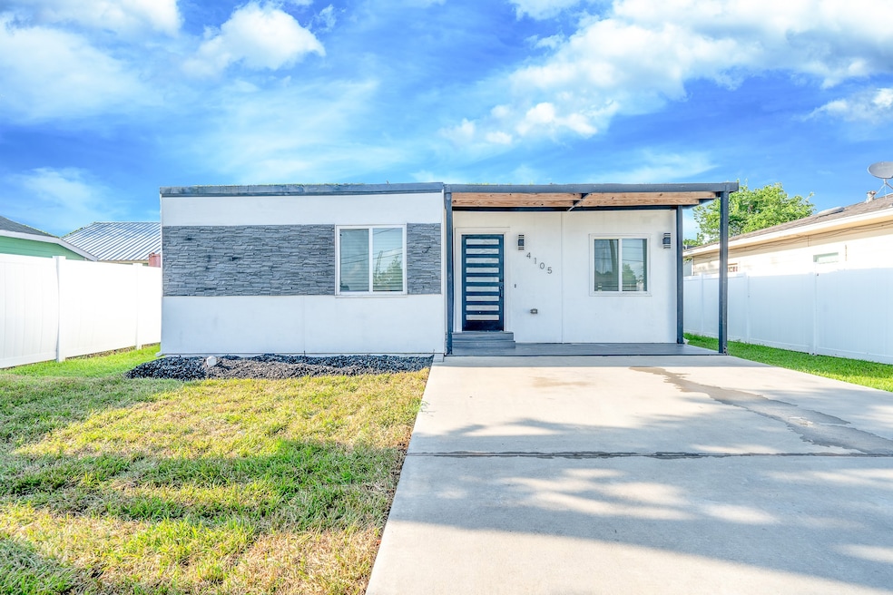 4105 Lumber Ln, Houston, TX 77016 - photo 1