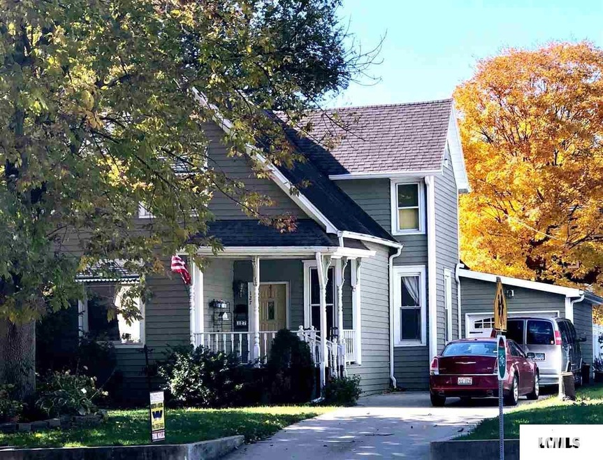 127 N Union St, Lincoln, IL 62656 - photo 1