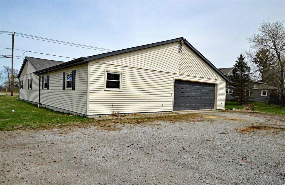 2360 E Us Highway 224, Ossian, IN 46777 - photo 1