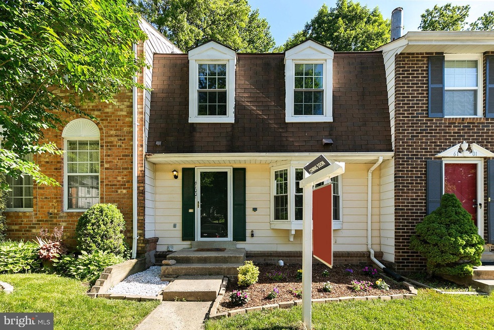 6100 Calico Pool Ln, Burke, VA 22015 - photo 1