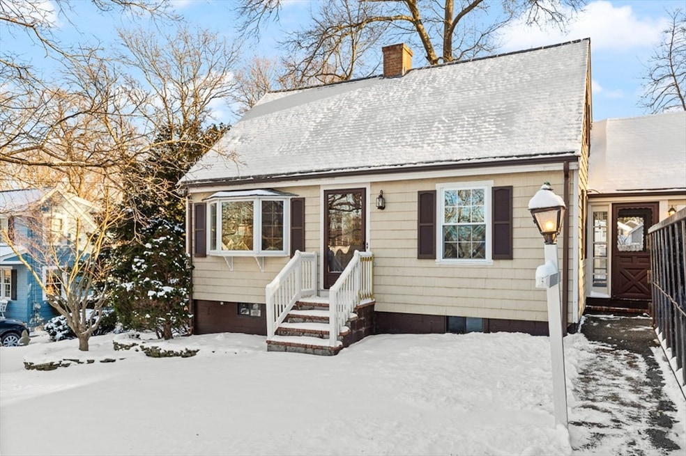 88 Wescroft Rd, Reading, MA 01867 - photo 1