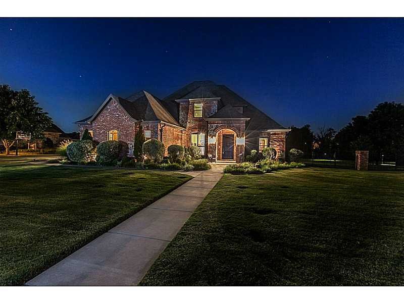 3318 Thornbury Dr, Springdale, AR 72764 - photo 1