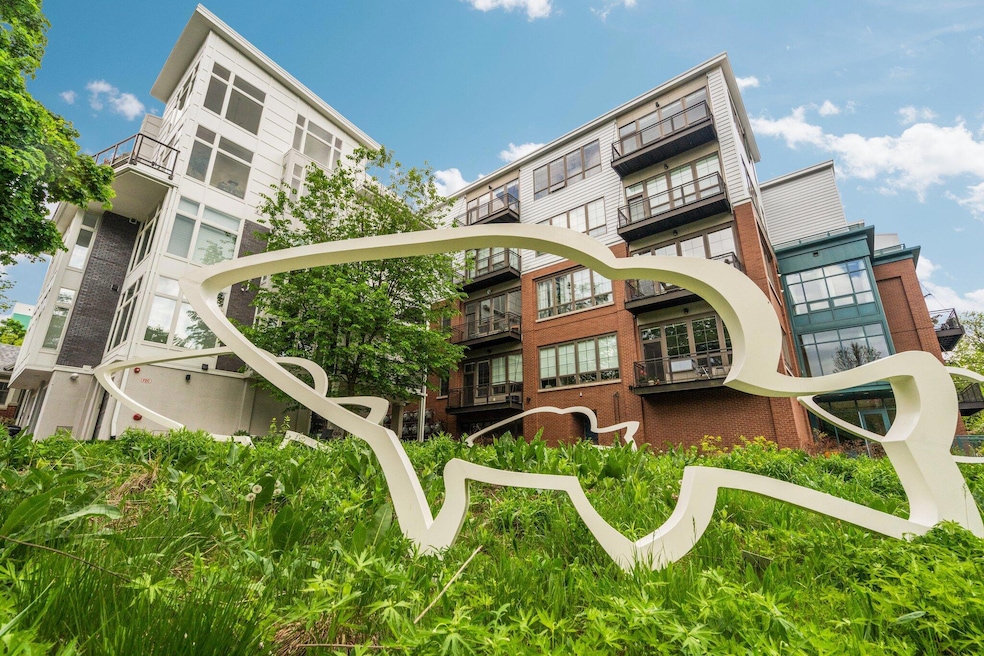 Stephen Hollowell Real Estate