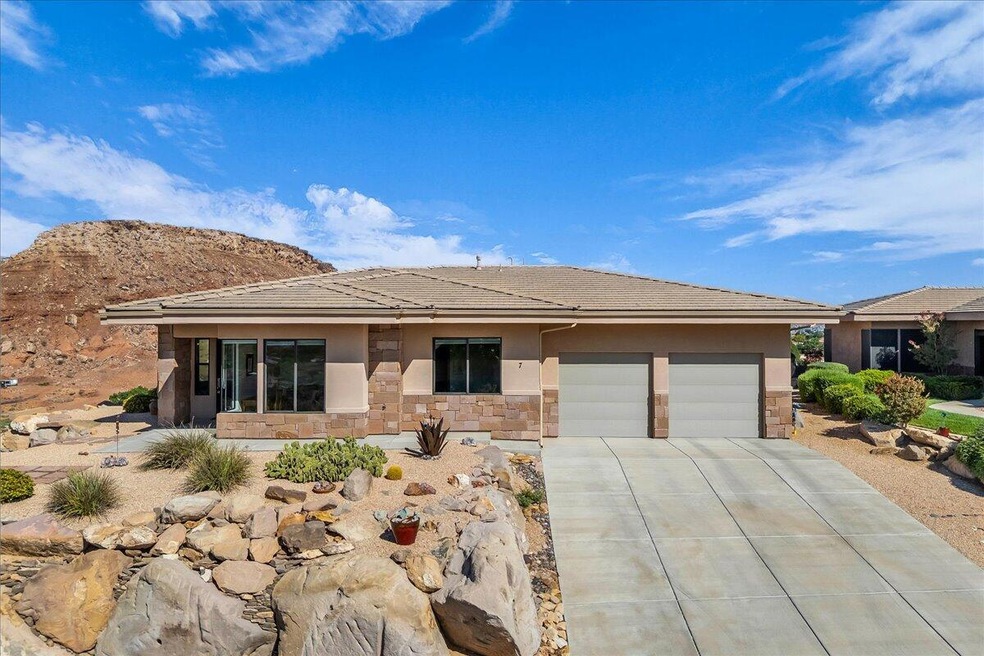 2235 S 1400 E unit 7, Saint George, UT 84790 - photo 1