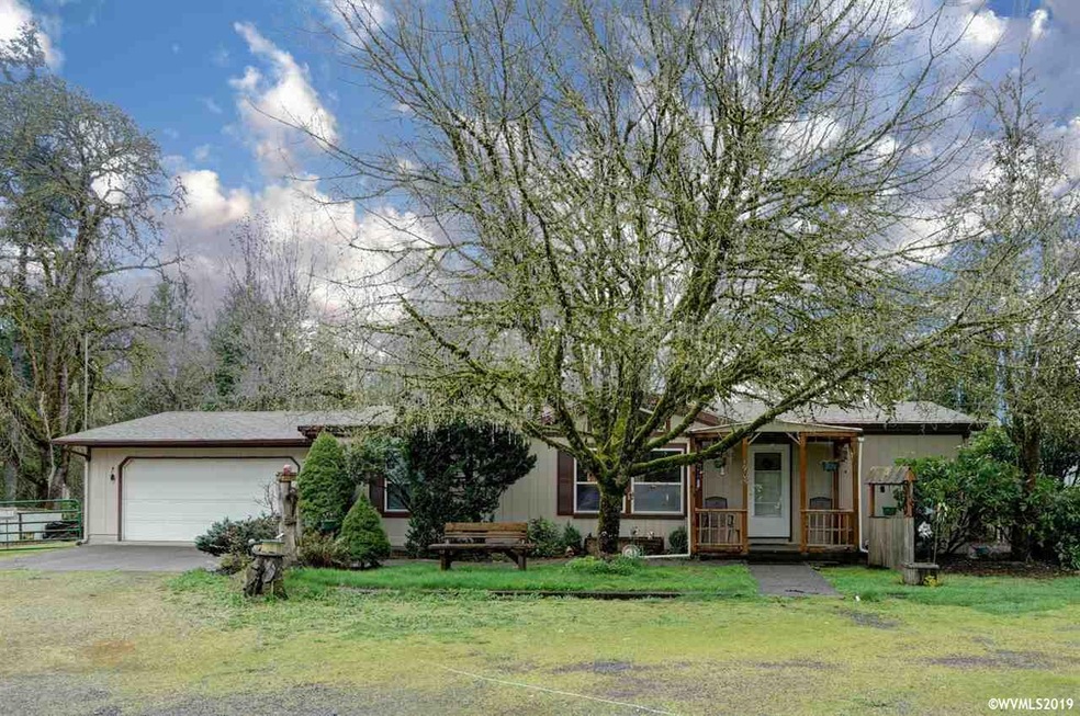 1905 Main St, Lyons, OR 97358 - photo 1