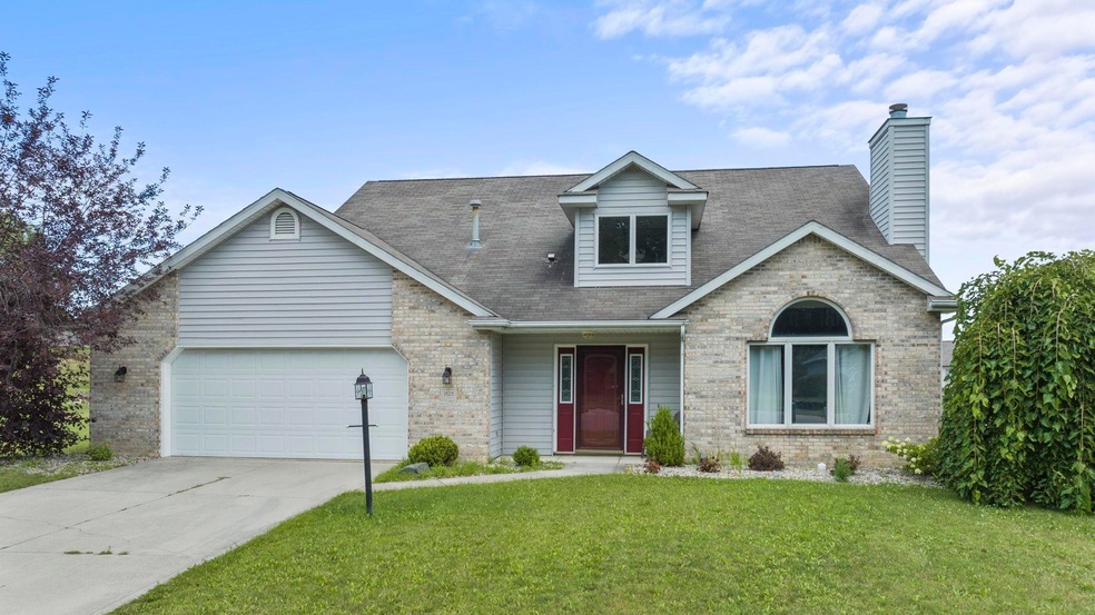 7628 Wynnewood Ln, Fort Wayne, IN 46835 - photo 1