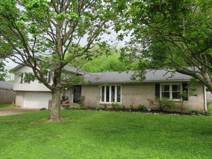 206 Savannah Dr, Nicholasville, KY 40356 - photo 1