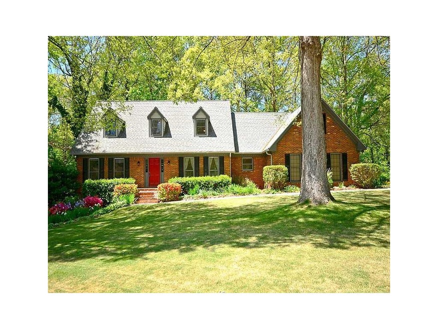 Exterior Front. CLICK the Large Image Above to Ope