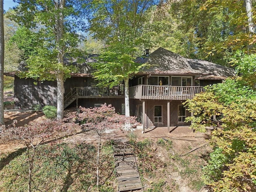 Pending $585,000 • Co-Listing Agent