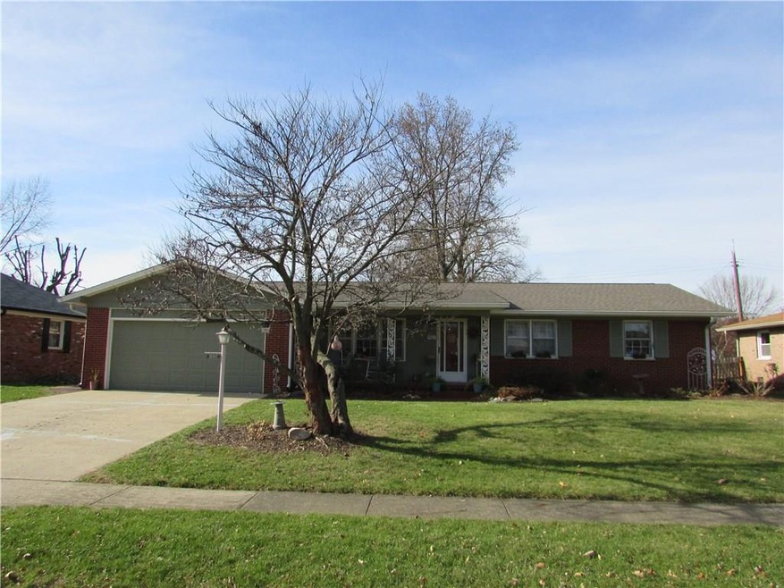 1530 Hardin Ct, Plainfield, IN 46168 - photo 1