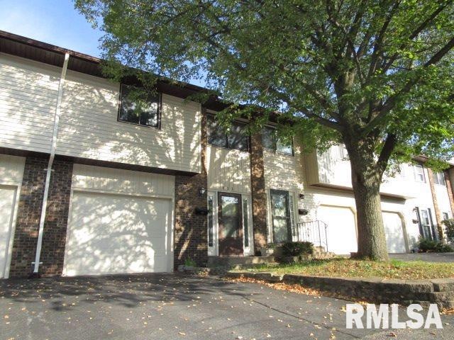 4023 Lillie Ave unit 411, Davenport, IA 52806 - photo 1