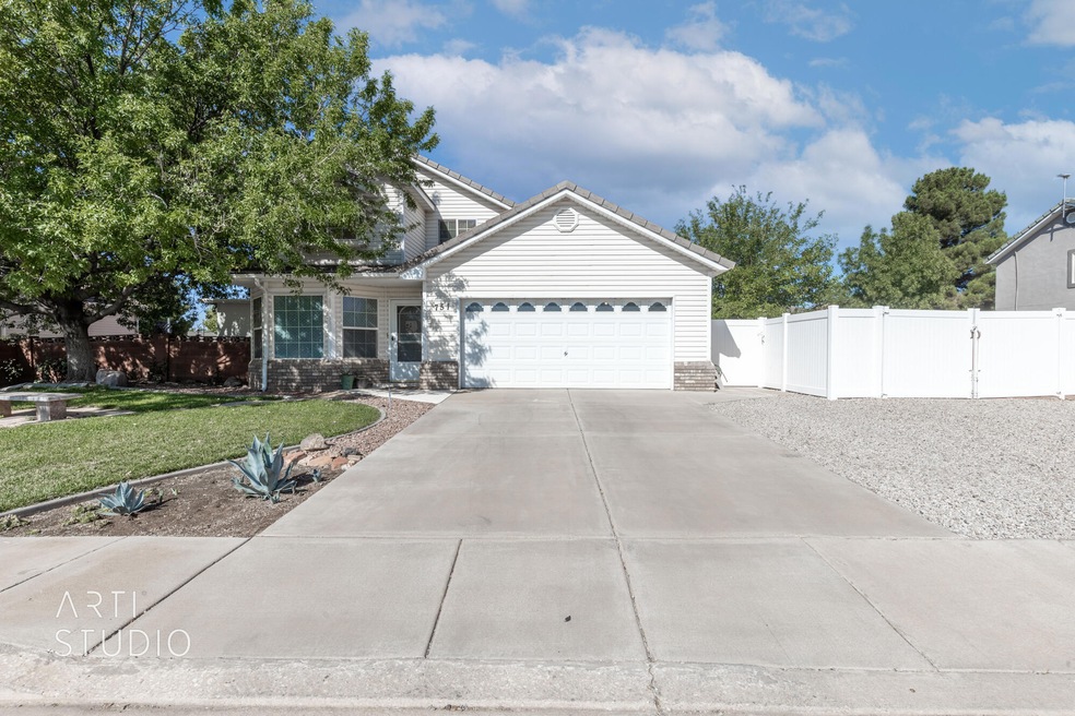 751 N 100 W,Hurricane-Michelle cloud-01