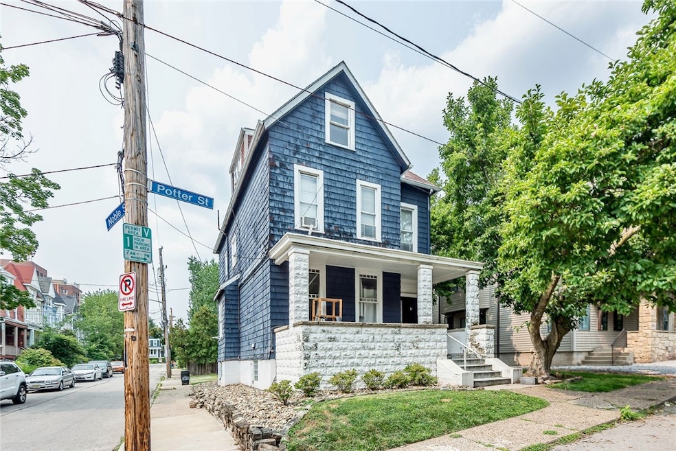 For Rent $2,595/month