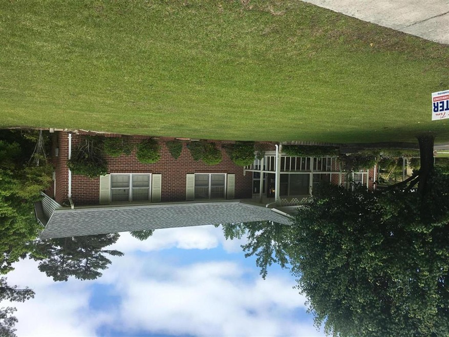 1002 Sioux Dr, Jacksonville, NC 28540 - photo 1