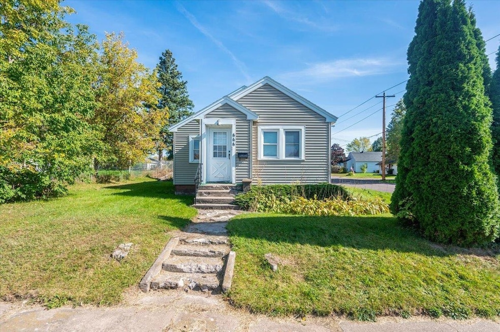 444 4th St, Cloquet, MN 55720 - photo 1