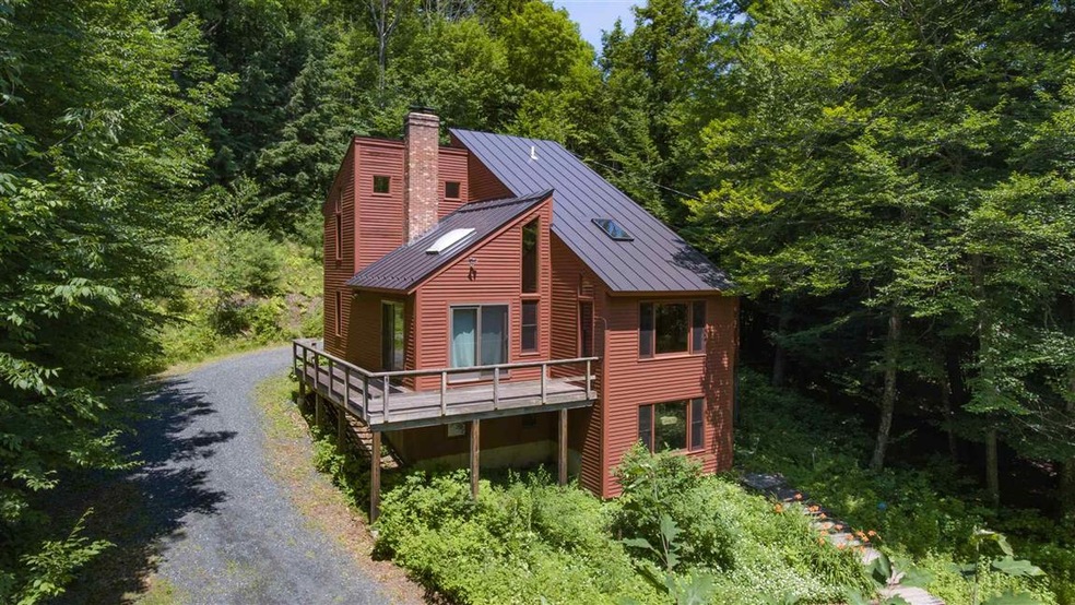 693 Noyes Ln, Hartford, VT 05001 - photo 1