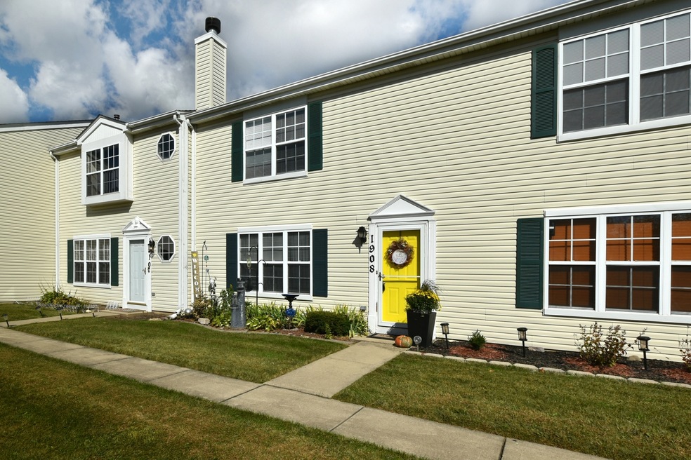 1908 Cherrywood Ct, Joliet, IL 60435 - photo 1