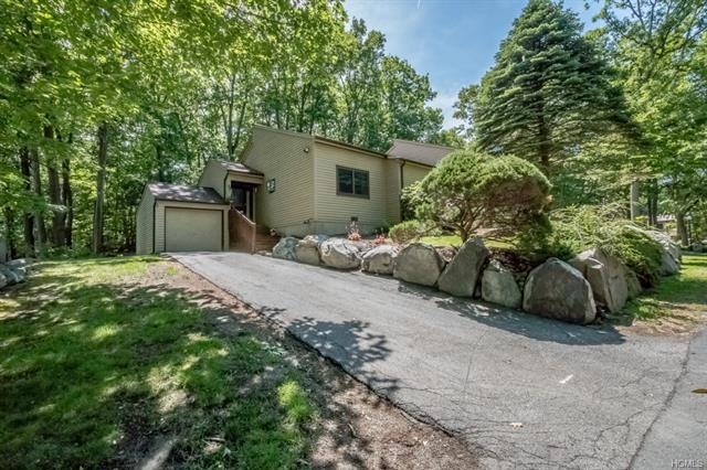 5 Ironwood Dr, Highland Mills, NY 10930 - photo 1