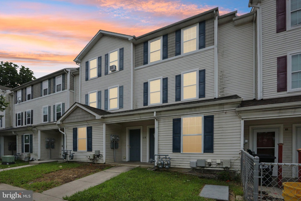 Sold $380,000 • Co-Listing Agent