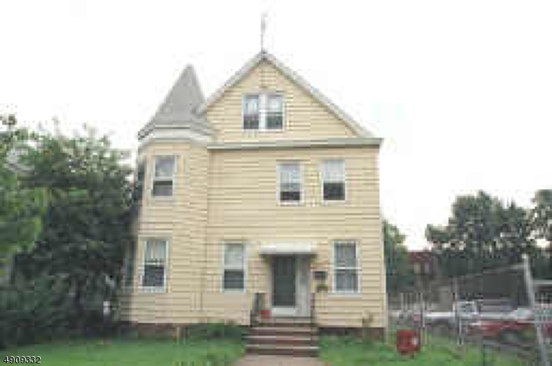 213 Harrison St, Passaic, NJ 07055 - photo 1