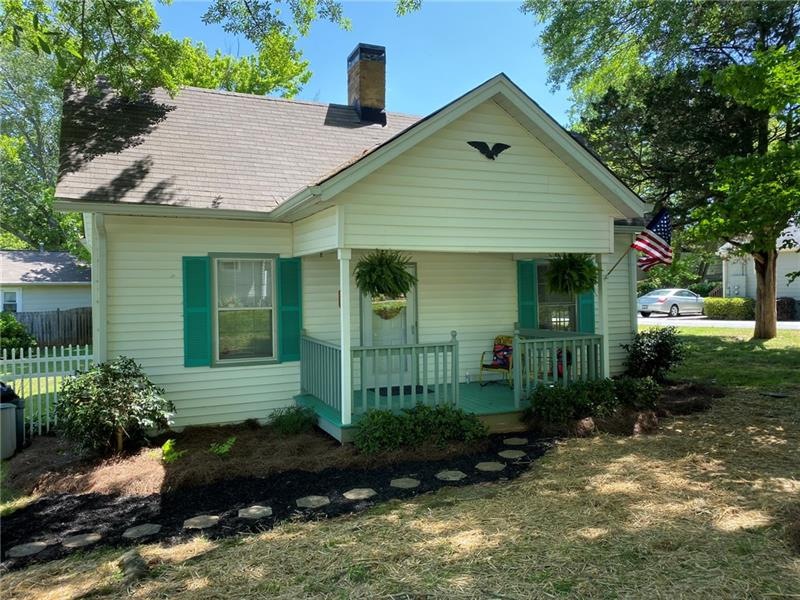 4915 N Lee St, Buford, GA 30518 - photo 1