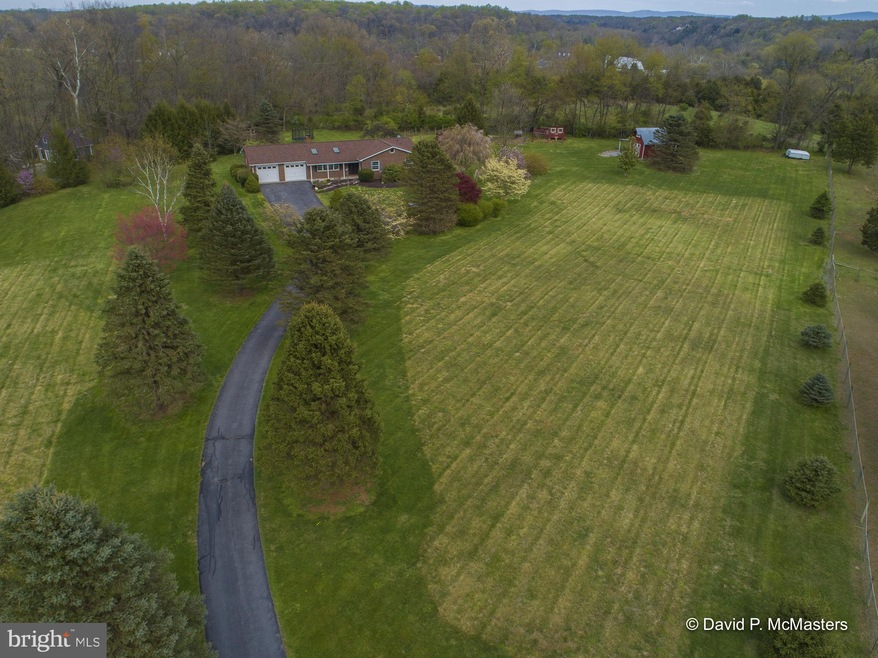 224 Edward Dr, Martinsburg, WV 25404 - photo 1