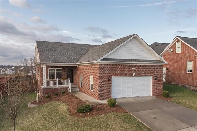 105 Wisteria Ln, Frankfort, KY 40601 - photo 1