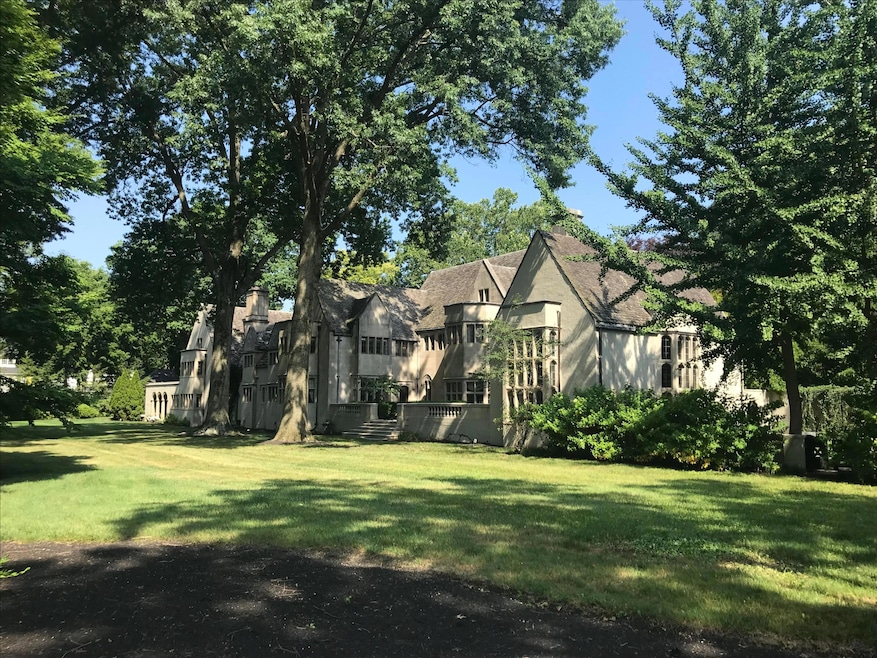 81 Drexel