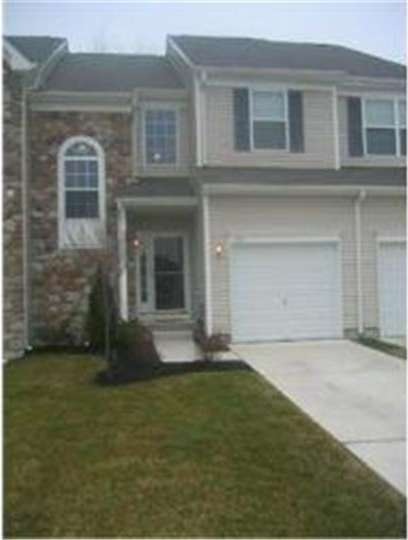 313 Chancellor Dr, Woodbury, NJ 08096 - photo 1