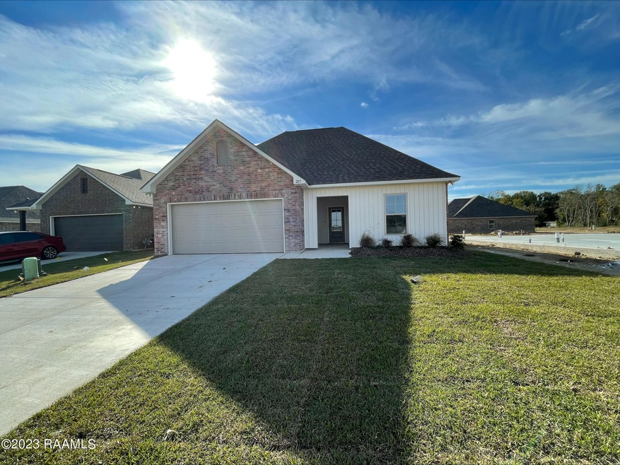 207 Resthaven Way, Lafayette, LA 70506 - photo 1