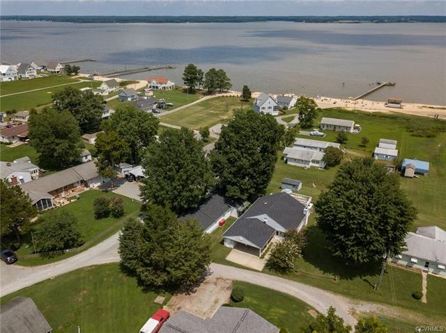 191 Pecan Rd, Dunnsville, VA 22454 - photo 1