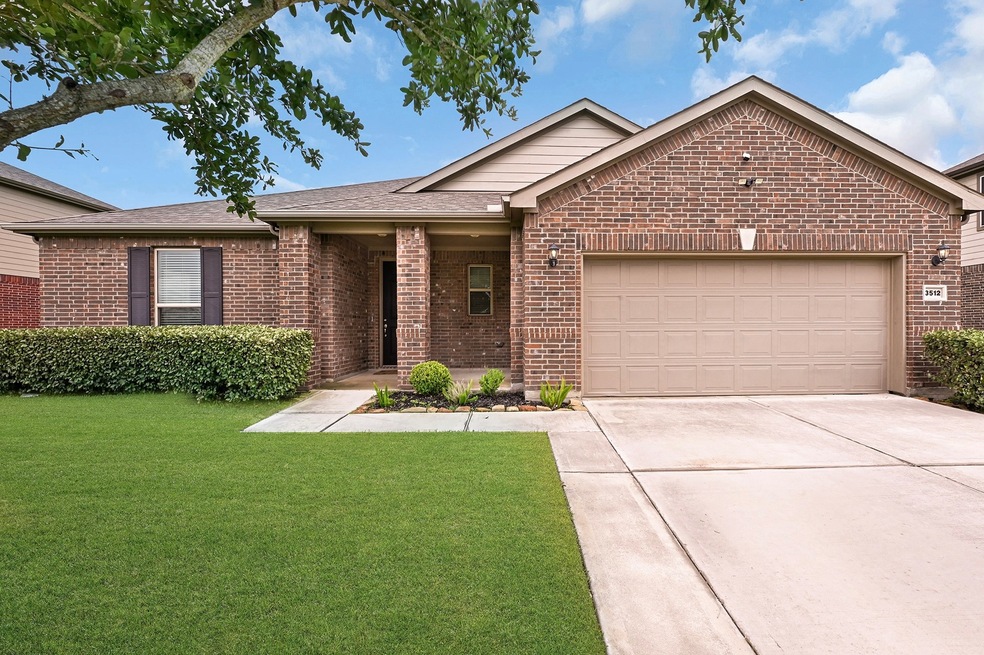 3512 Banbury Ln, Pearland, TX 77584 - photo 1