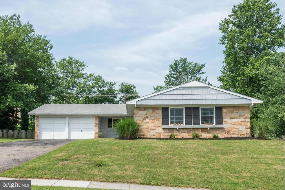 2608 Kingsley Ln, Bowie, MD 20715 - photo 1