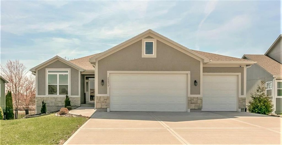 20873 W 225th St, Spring Hill, KS 66083 - photo 1