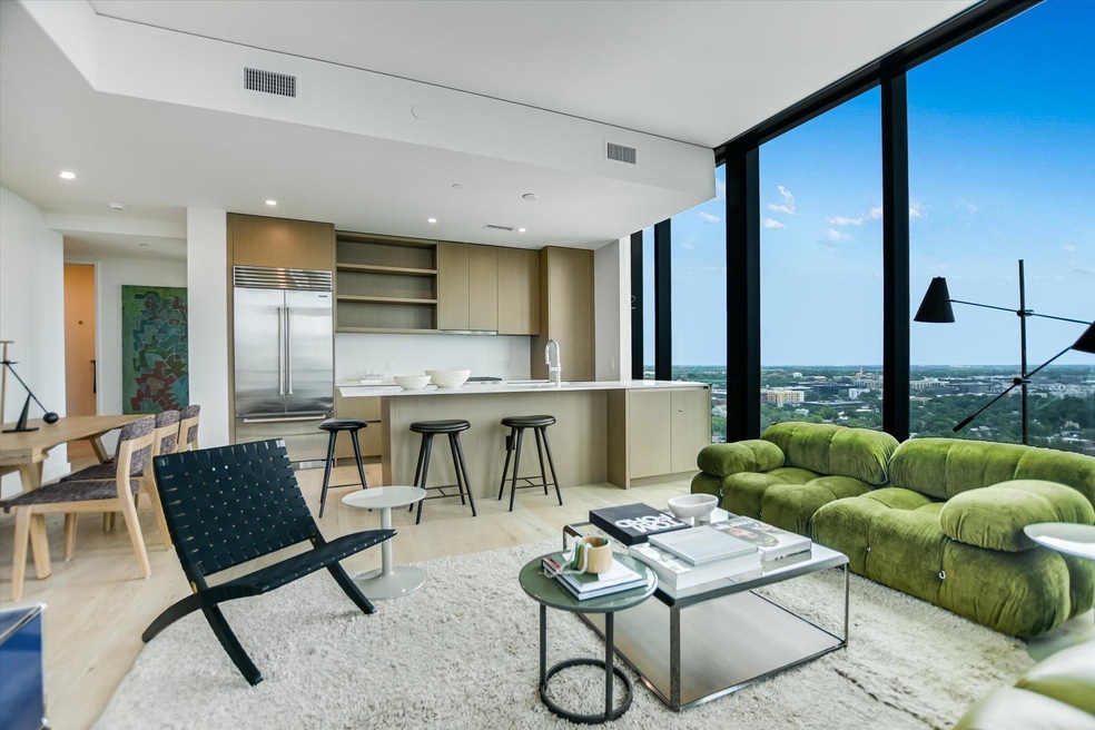 For Sale $1,915,000 • Co-Listing Agent