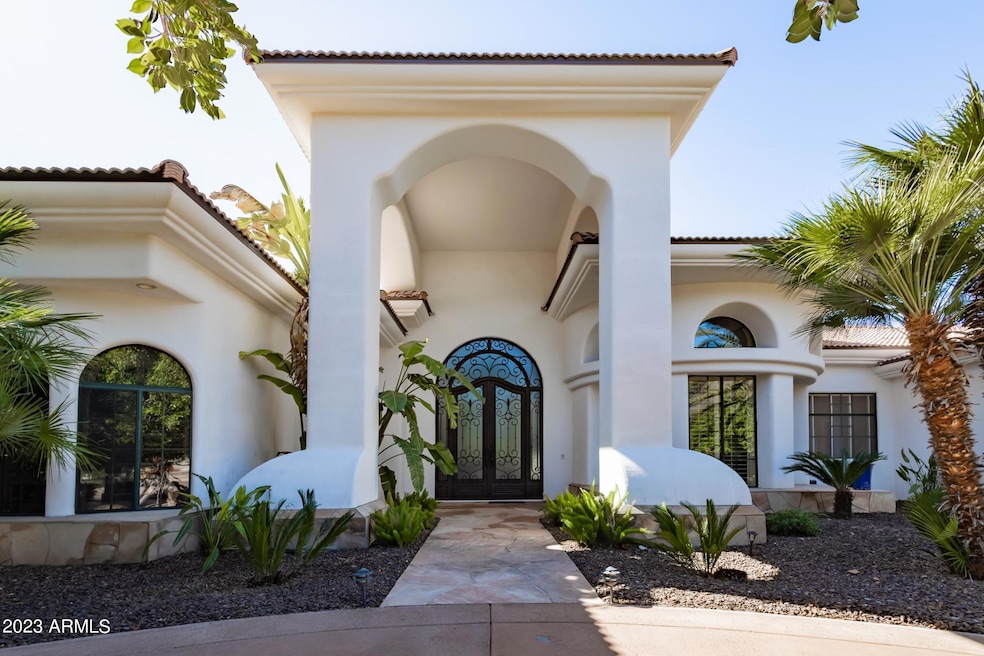 Exterior 1
