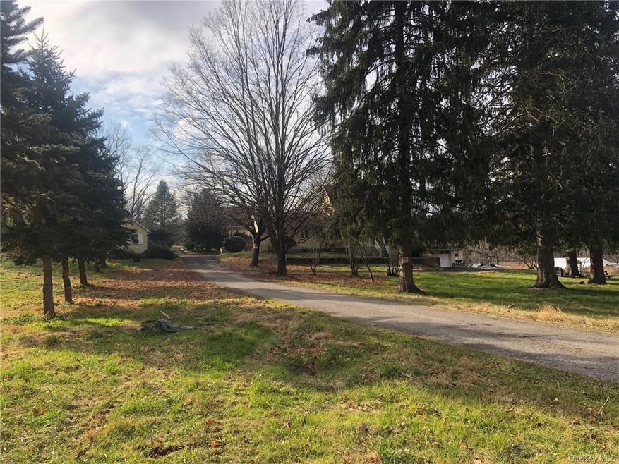 16 Jmd Dr unit 1, Monroe, NY 10950 - photo 1