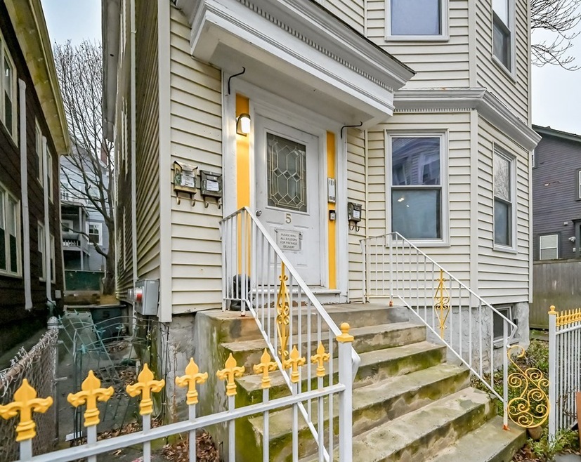 5 Haverford St unit 1, Jamaica Plain, MA 02130 - photo 1