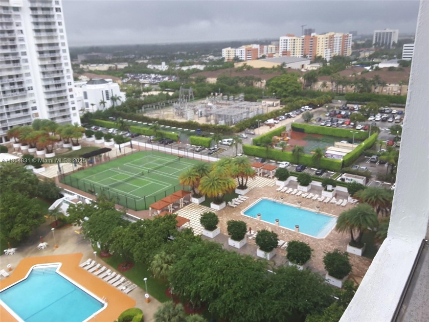 Admirals Port East Condominiums unit 1401W, Aventura, FL 33160 - photo 1