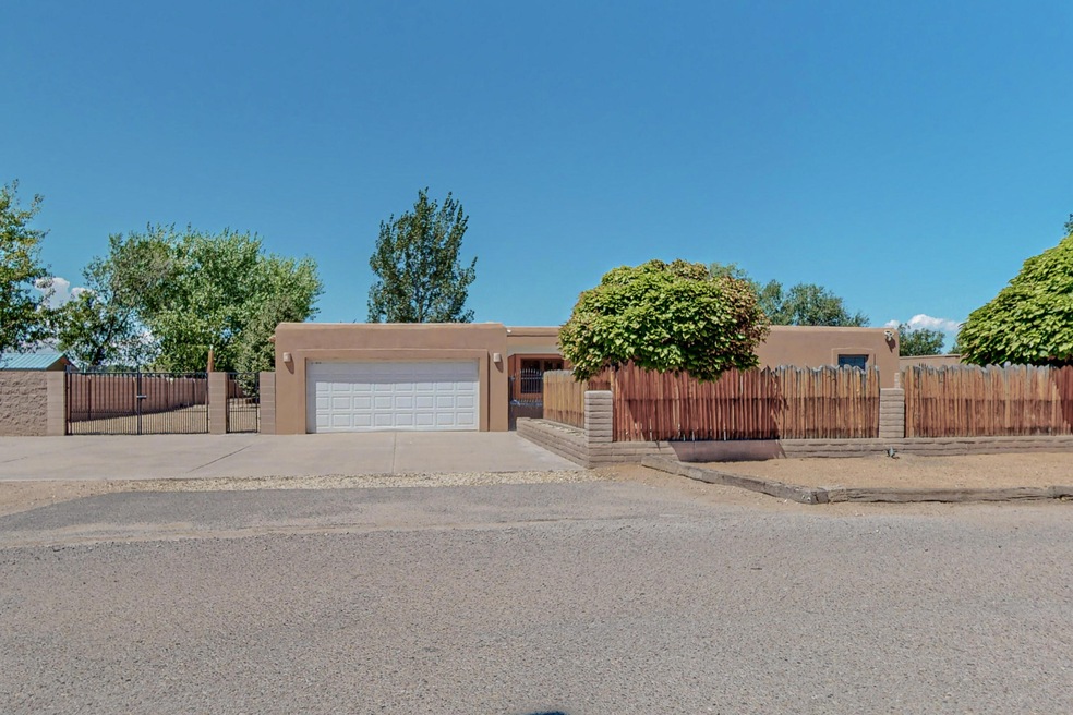 501 Calle de La Angel, Bernalillo, NM 87004 MLS 1041186