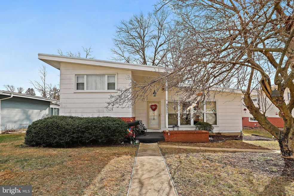 3307 Cresson Ave, Baltimore, MD 21244 - photo 1